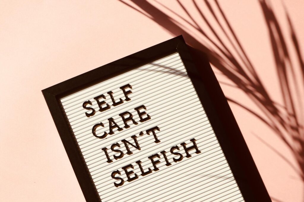 self love quote. image source : pexels