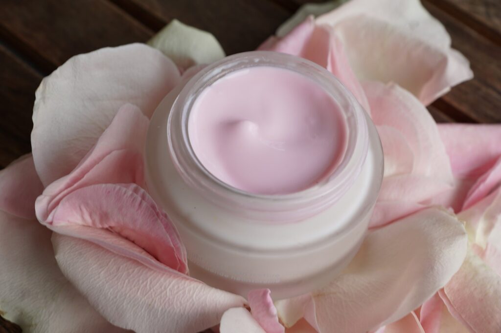 Moisturizer image. Image source- pixabay